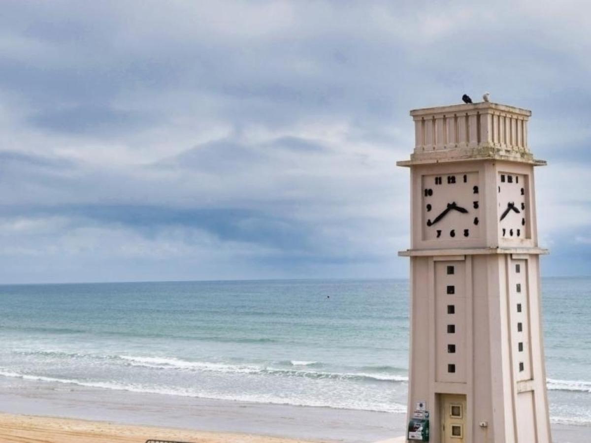 Appartement T2 Avec Balcon Et Vue Mer, 1Er Etage, Ascenseur, Tv, Cuisine Equipee - Fr-1-197-466 Les Sables-dʼOlonne Exterior foto