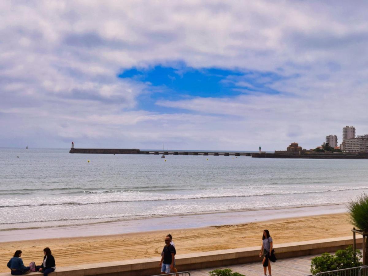 Appartement T2 Avec Balcon Et Vue Mer, 1Er Etage, Ascenseur, Tv, Cuisine Equipee - Fr-1-197-466 Les Sables-dʼOlonne Exterior foto