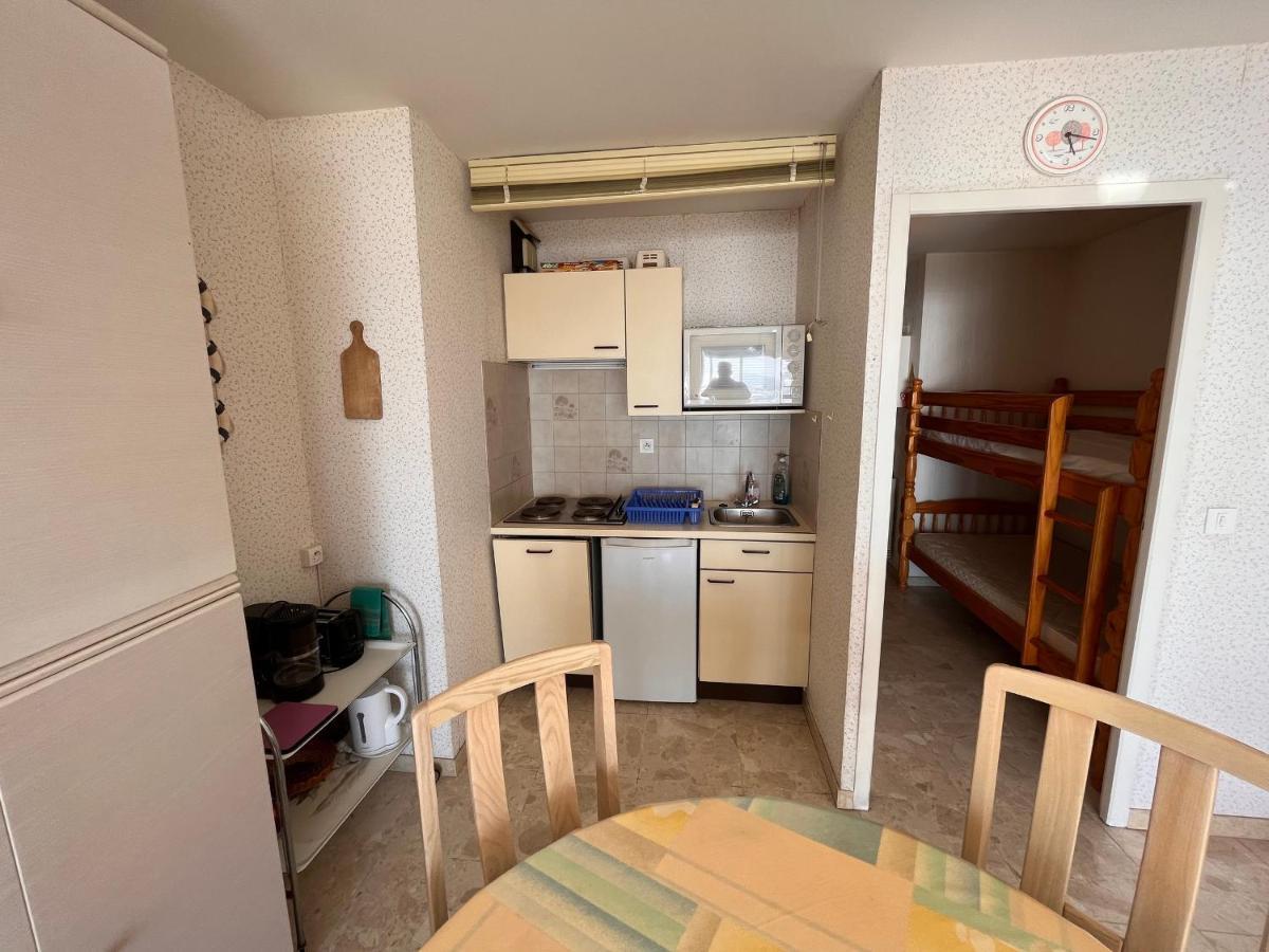 Appartement T2 Avec Balcon Et Vue Mer, 1Er Etage, Ascenseur, Tv, Cuisine Equipee - Fr-1-197-466 Les Sables-dʼOlonne Exterior foto
