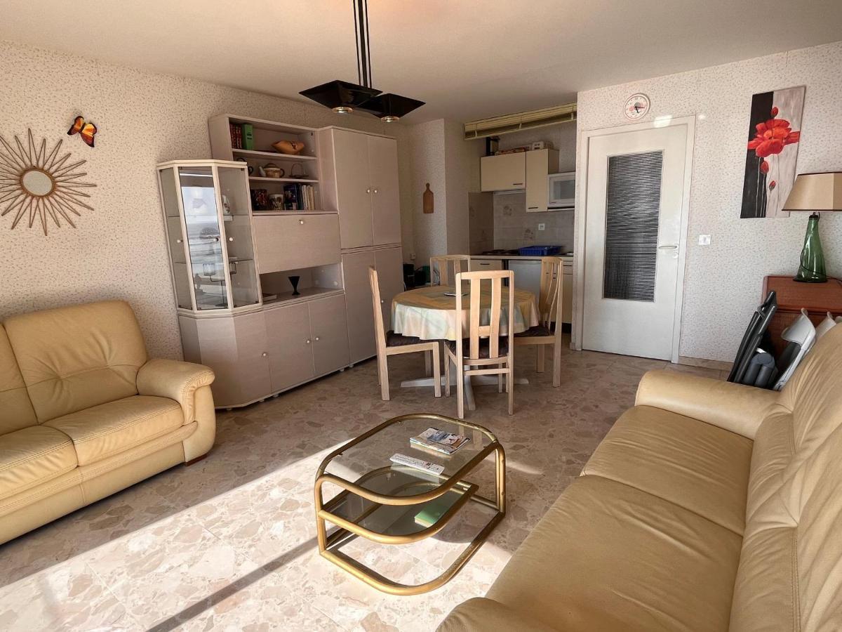 Appartement T2 Avec Balcon Et Vue Mer, 1Er Etage, Ascenseur, Tv, Cuisine Equipee - Fr-1-197-466 Les Sables-dʼOlonne Exterior foto