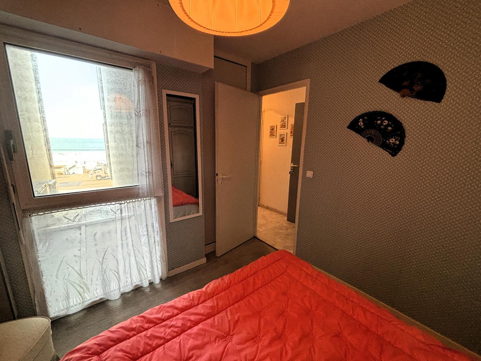 Appartement T2 Avec Balcon Et Vue Mer, 1Er Etage, Ascenseur, Tv, Cuisine Equipee - Fr-1-197-466 Les Sables-dʼOlonne Exterior foto